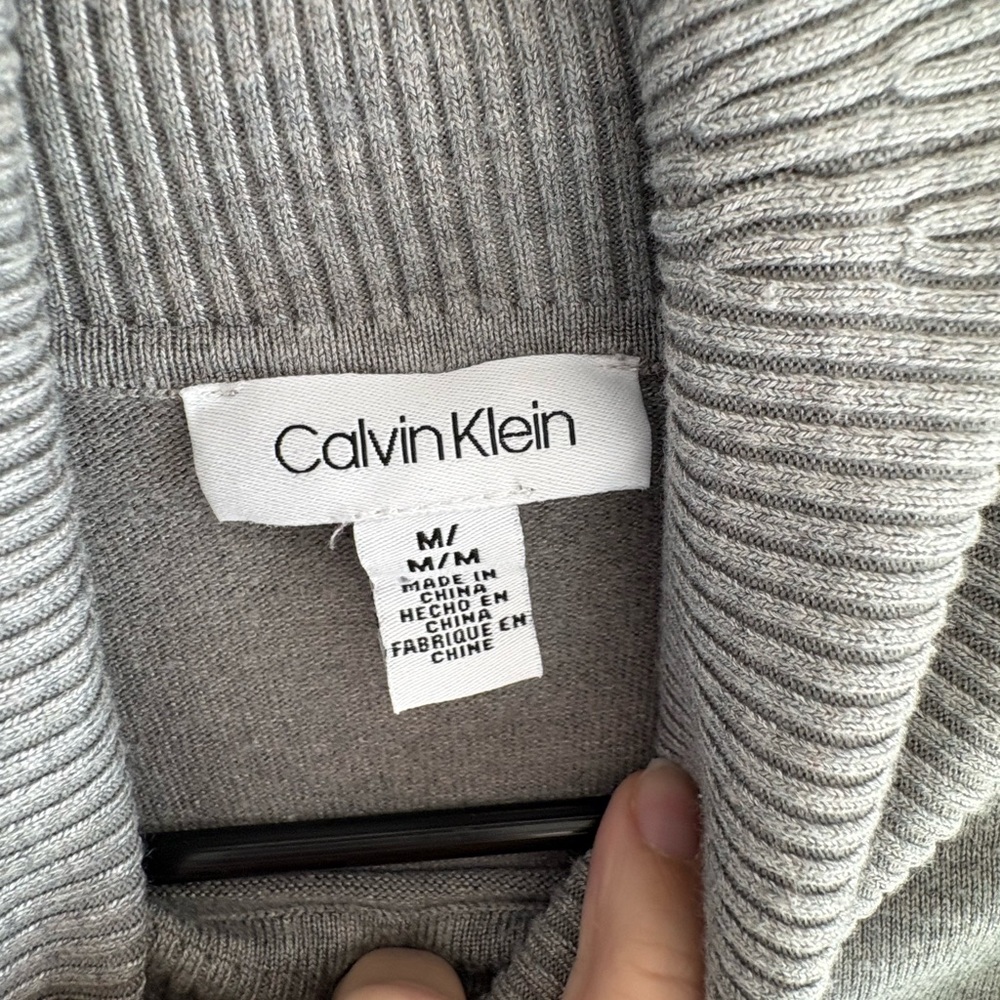 Calvin Klein Women's Gray Colorblock Turtleneck Sweater - Picture 3 of 4